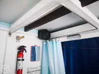 Zivju pārstrādes kuģis pārdod