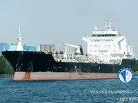 Naftas / Ķīmisko vielu tankkuģis pārdod