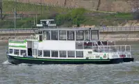 Kruīza kuģis pārdod