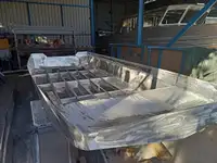 Darba laivas pārdod