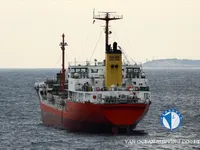 Naftas / Ķīmisko vielu tankkuģis pārdod