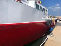 Konteinerkuģis pārdod