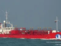 Naftas / Ķīmisko vielu tankkuģis pārdod