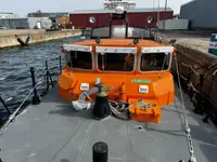Apkalpes kuģis pārdod