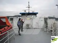 Katamarāns pārdod