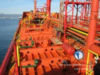 Naftas / Ķīmisko vielu tankkuģis pārdod