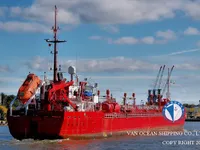 Naftas / Ķīmisko vielu tankkuģis pārdod