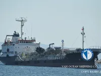 Naftas / Ķīmisko vielu tankkuģis pārdod