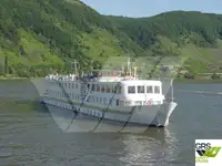 Kruīza kuģis pārdod