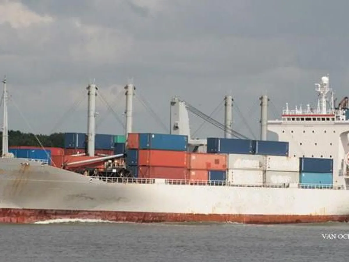 Reefer kuģis pārdod