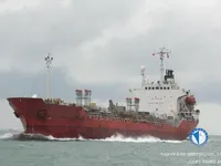 Naftas / Ķīmisko vielu tankkuģis pārdod