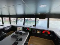 Purse seiner pārdošanā