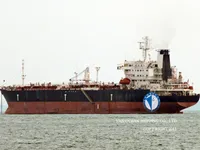 Naftas / Ķīmisko vielu tankkuģis pārdod