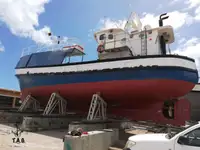 Trallers pārdod