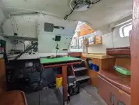 Darba laivas pārdod