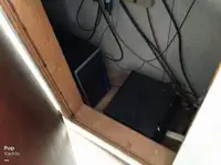 Trallers pārdod