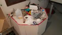 Trallers pārdod