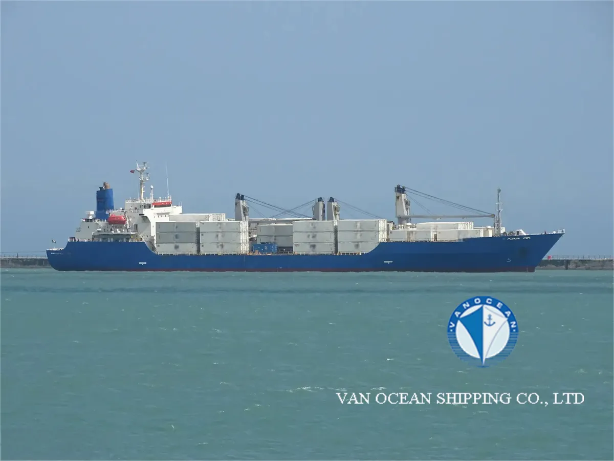 Reefer kuģis pārdod