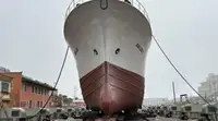 Trallers pārdod