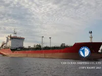 Naftas / Ķīmisko vielu tankkuģis pārdod