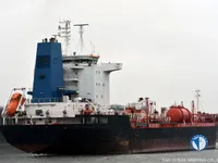 Naftas / Ķīmisko vielu tankkuģis pārdod