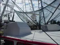 Trallers pārdod