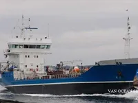Naftas / Ķīmisko vielu tankkuģis pārdod
