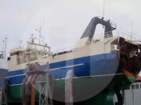 Trallers pārdod