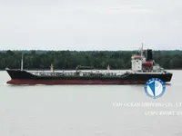 Naftas / Ķīmisko vielu tankkuģis pārdod