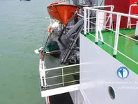 Naftas / Ķīmisko vielu tankkuģis pārdod