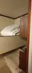 Apgādes kuģis pārdod