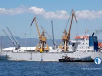 Reefer kuģis pārdod