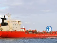 Naftas / Ķīmisko vielu tankkuģis pārdod