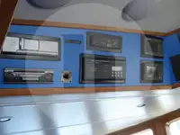 Trallers pārdod