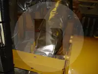 Trallers pārdod