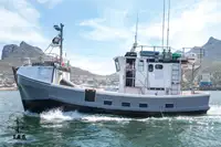 Trallers pārdod