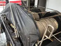Trallers pārdod