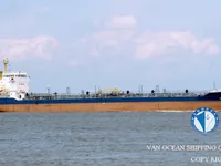 Naftas / Ķīmisko vielu tankkuģis pārdod