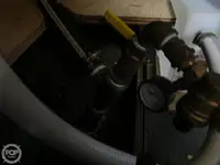 Trallers pārdod