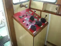 Trallers pārdod