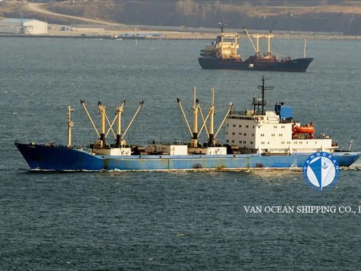 Reefer kuģis pārdod