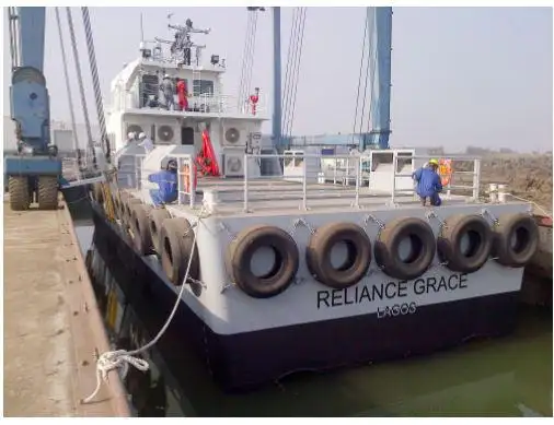Reefer kuģis pārdod