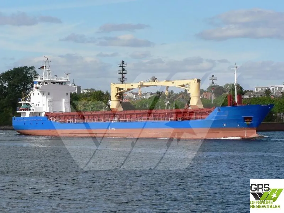 Reefer kuģis pārdod
