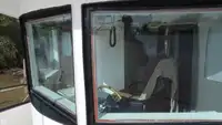 Trallers pārdod