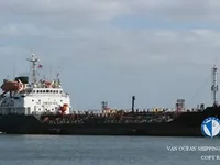 Naftas / Ķīmisko vielu tankkuģis pārdod