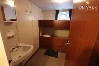Peldošs viesnīca pārdod