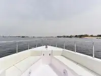 Kruīza kuģis pārdod
