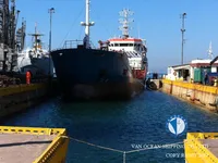 Naftas / Ķīmisko vielu tankkuģis pārdod
