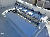 Trallers pārdod