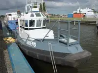 Apkalpes kuģis pārdod